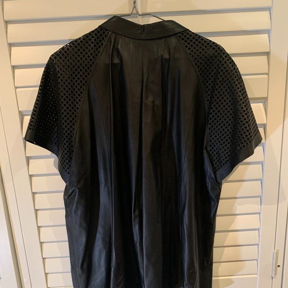 Black Lafayette 148 Short Sleeve Button Down - Picture 2 of 4